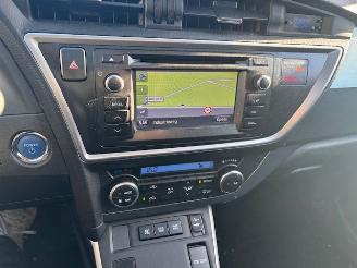 Toyota Auris 1.8 Hybrid Touring Sports Pano picture 14