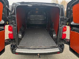 Opel Vivaro 2.0 CDTI L3H1 Innovation 150pk picture 22