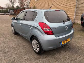 Avarii autoturisme Hyundai I-20 1.2i  5-drs airco 2011/8