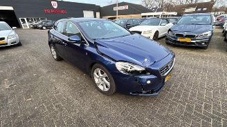 Volvo V-40 2.0 D2 Ocean Race Pano Leer camera picture 1