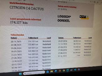Citroën C4 cactus 1.6 HDI Limited Plus Pano picture 17