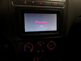 Volkswagen Polo 1.2 TSI 5-drs airco picture 11