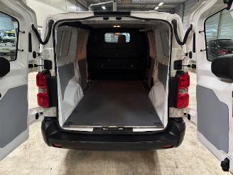 Toyota Proace 2.0 D-4D Navigator Long 3-pers picture 11