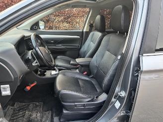 Mitsubishi Outlander 2.0 PHEV Instyle  NAP picture 20