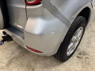 Daihatsu Terios 1.5 16v Explore 2WD Nap picture 8