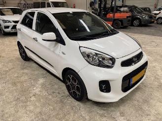 škoda osobní automobily Kia Picanto 1.0 5-drs First Edition Clima 2015/7