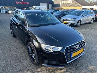 uszkodzony samochody osobowe Audi A3 1.0 TFSI  Sportback 2018/5