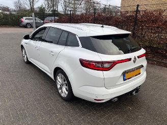 Voiture accidenté Renault Mégane 1.3 TCe GT-Line 2019/2