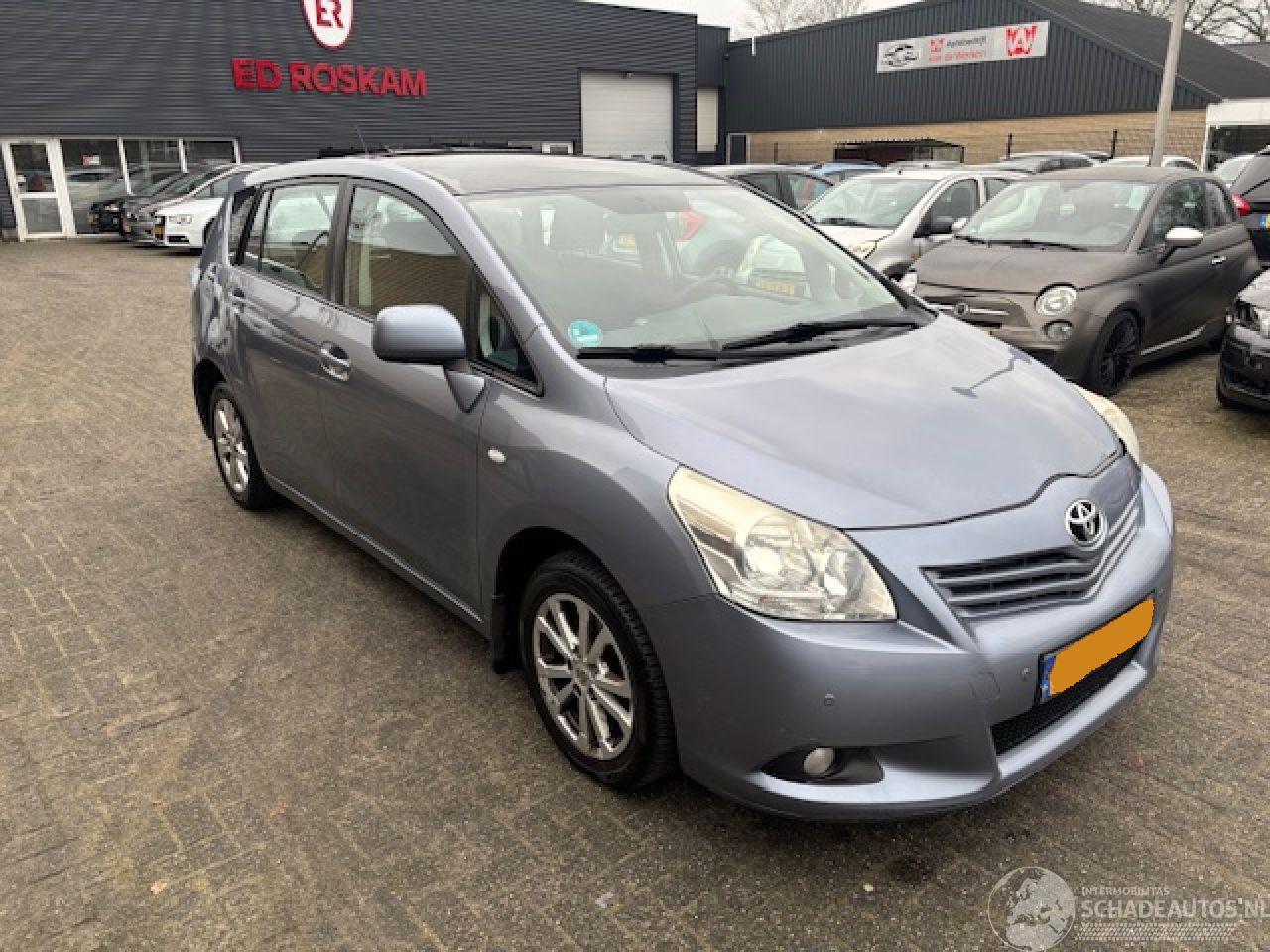 Toyota Verso 1.8 VVT-i Business Pano 147pk