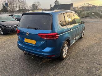 Volkswagen Touran 1.5 TSI Comfort 150pk NAP picture 6