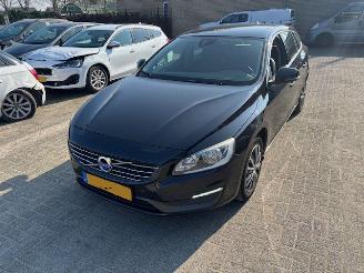Volvo V-60 1.6 D2 Momentum automaat picture 7