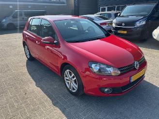 Damaged car Volkswagen Golf 1.2 TSI 5-drs Highline 2012/3