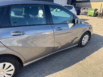 Mercedes B-klasse 180 CDI Edition Automaat picture 9