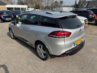 skadebil auto Renault Clio 0.9 TCE Dynamique 2014/2