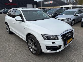 Unfallwagen Audi Q5 3.2 FSI QUATTRO PANO AUTO 269PK 2009/12