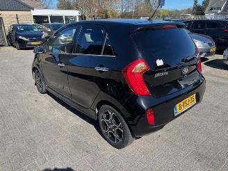 škoda osobní automobily Kia Picanto 1.2  5-drs World Cup 2014/6