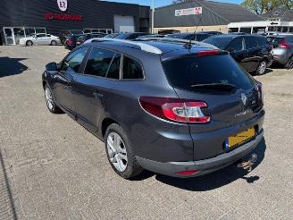 Auto incidentate Renault Mégane 1.2 TCe Limited Pano 2016/6