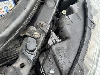 Nissan Qashqai 1.2 Connect Edition picture 11