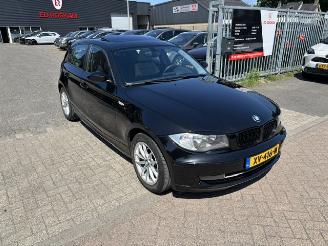 škoda osobní automobily BMW 1-serie 120d  5-drs clima  177pk 2008/6