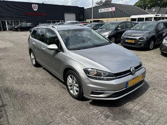 Unfallwagen Volkswagen Golf 1.6 TDI Comfort 2017/3