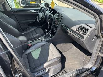 Volkswagen Golf 1.2 TSI 5-drs Highline picture 14