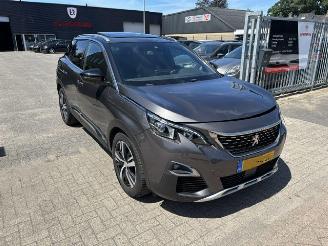 Vaurioauto  passenger cars Peugeot 3008 1.2  Gt-Line Automaat Pano 2019/12