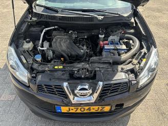 Nissan Qashqai 1.6 Tech View Pano picture 10