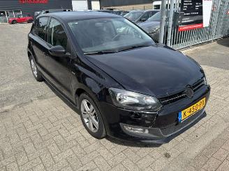 krockskadad bil auto Volkswagen Polo 1.2 Life Highline 5-drs clima 2014/4