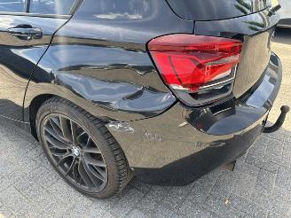 BMW 1-serie 116i  5-drs  High Exe. picture 8