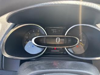 Renault Clio 1.5 DCI 5-drs airco picture 12