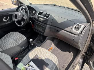 Skoda Fabia 1.6 16v Clima NAP picture 11