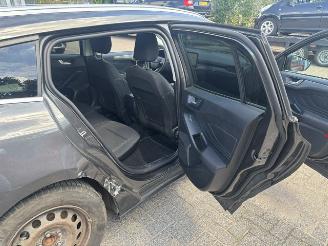 Ford Focus 1.0 Eco Hybrid Titanium X  NAP  NW model picture 10