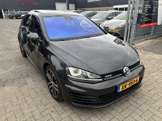 škoda osobní automobily Volkswagen Golf 2.0 GTD DSG Pano 184pk 2015/2