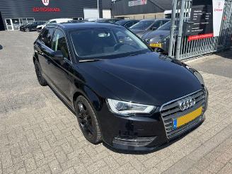 Avarii autoturisme Audi A3 1.4 TFSI Automaat Sportback 2013/11