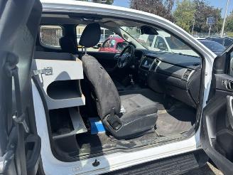 Ford Ranger 2.0D XLT Super Cab 4WD picture 13