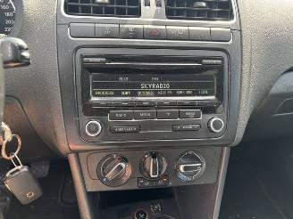 Volkswagen Polo 1.2 12v Comfort 5-drs airco picture 14