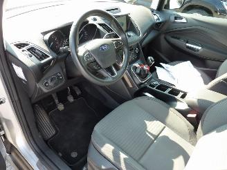Ford C-Max 1.0 TITANIUM picture 10