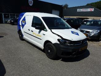 skadebil auto Volkswagen Caddy maxi 2.0 TDI C-EDITION 2020/10