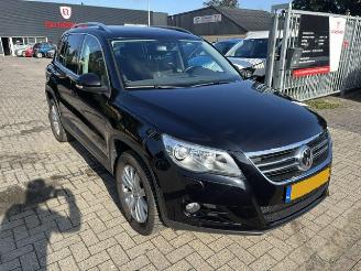 uszkodzony samochody osobowe Volkswagen Tiguan 1.4 TSI Sport&Style 2011/4