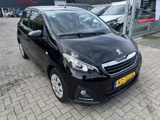 Auto incidentate Peugeot 108 1.0 e-VTI 5-drs Airco 2016/7