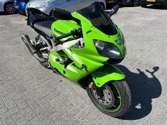 dañado motos Kawasaki Ninja ZX - 9R Ninja ZX-9R 2002/3