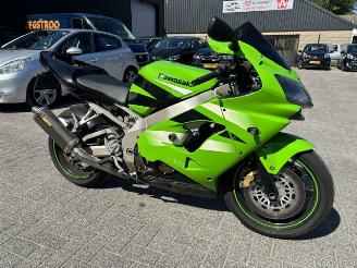 Kawasaki Ninja ZX - 9R Ninja ZX-9R picture 2