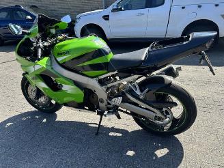 Kawasaki Ninja ZX - 9R Ninja ZX-9R picture 5