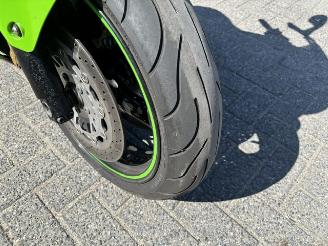 Kawasaki Ninja ZX - 9R Ninja ZX-9R picture 10