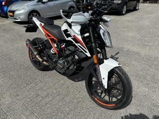 Avarii motociclete KTM 125 Duke 125 Duke Abs 2018/6