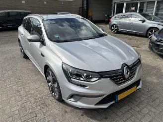Auto incidentate Renault Mégane 1.2 TCE GT-Line 131pk 2018/3
