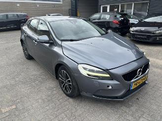 Auto incidentate Volvo V-40 2.0D  Automaat Nordic+ 2017/5
