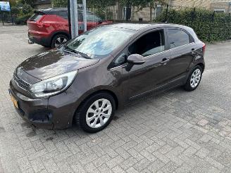 Kia Rio 1.2 Superpack 5-drs clima NAP picture 4