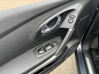 Renault Kadjar 1.2 TCE Bose Automaat NAP picture 16