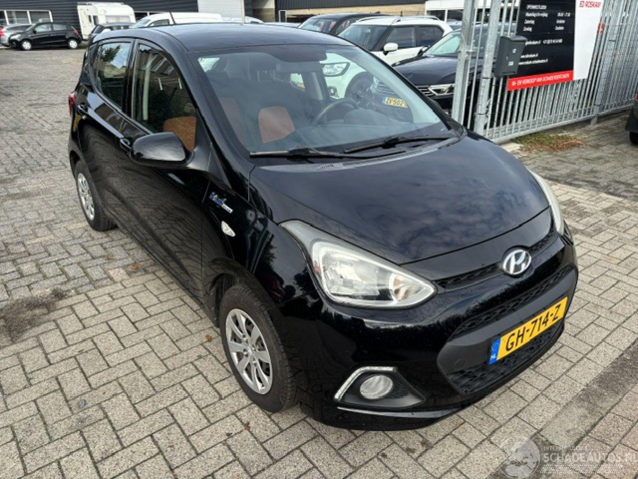 Hyundai I-10 1.0 i-Motion Comf+  Clima